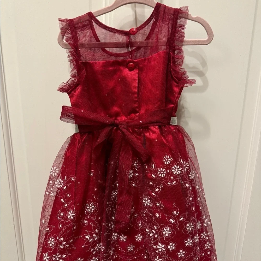NWOT Jona Michelle 2T Red and Silver Formal Girls Dress with Ruffle Sleeves